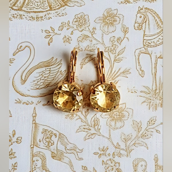 6.4 Carats Natural Brazilian Lemon Quartz In 18K Gold Plated Drop Earrings - Picture 1 of 5